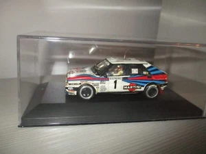 LANCIA DELTA INTEGRALE RALLY N.1 CON PILOTI - KIT MONTATO - MERI KITS 1:43 - Foto 1 di 2