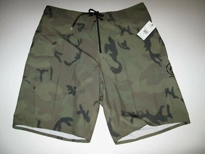VOLCOM Men's 33  Board Shorts Manic 2 Green Army Camo  Print Surf - Image 1 of 2