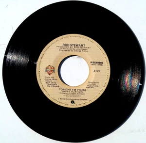 ROD STEWART - Tonight I’m Yours / Tora, Tora - Vinyl 45 Warner Bros WBS49886 - Picture 1 of 4
