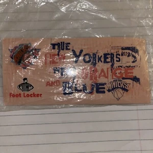 New York Knicks 2001 Playoffs Pin Exclusive Foot Locker Memorbilia UNUSED NEW - Picture 1 of 3