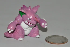 Pokemon Tomy Nidoking CGTSJ Pocket Monster Mini Figura in PVC Alto 2" - Foto 1 di 7