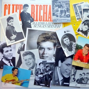CLIFF RICHARD in SPAIN promo LP with Fan Club Photos Postcards & Bubblegum cards