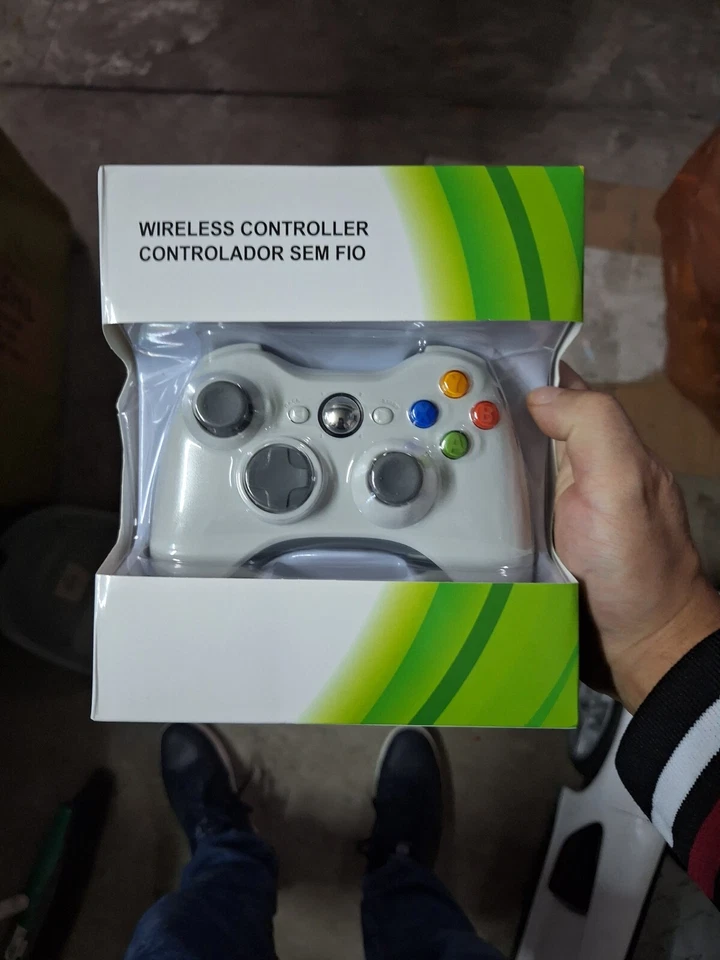 Controller Joypad Xbox Wireless Senza Fili Compatibile XBOX 360 PC Gamepad White - Immagine 1 di 1