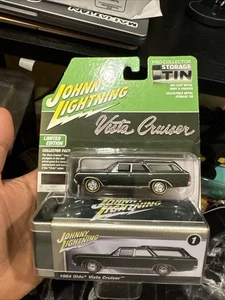 Johnny Lightning 1964 Olds Vista Cruiser Jade Mist Poly Storage Tin Collection - Picture 1 of 8