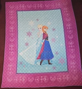 ❄️ Disney Frozen “Anna & Elsa” 60″ x 50″ Quilted Throw Blanket–Cozy&Collectable - Picture 1 of 11