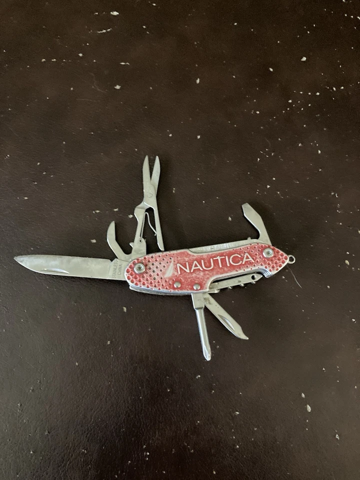Swiss Army Knife - Image 1 of 1
