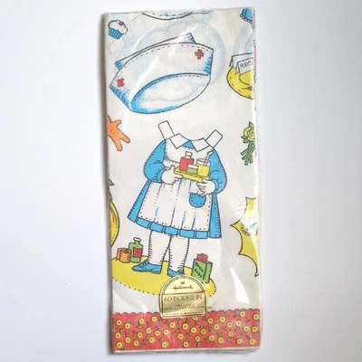 Mantel de fiesta de cumpleaños vintage de muñeca de papel con sello años 70 Joan Walsh Angulnd Foto 1 de 4