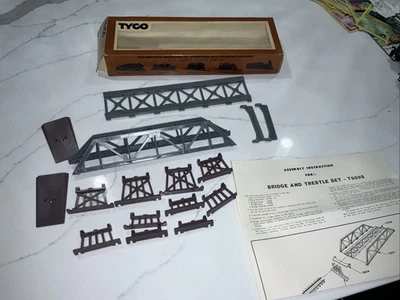 1977 Nos - Juego de puente y caballete vintage escala HO TYCO 17 PIEZAS - T909S - EN CAJA Foto 1 de 4