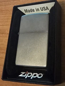 Original Zippo 206 Reg Satin Brush Chrome Neu Originalverpackt - Bild 1 von 4