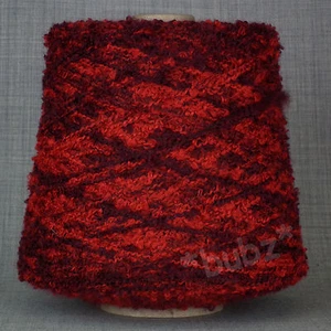 SUPER SOFT RED SPACE DYE TIGER YARN 4 PLY 400g CONE POODLE BOUCLE BOBBLE KNIT - Picture 1 of 3