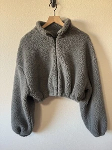 Cropped Fleece Jacket Women’s Large Gray Puff Sleeve Zip-Up Lightweight Streetwe - Picture 1 of 7