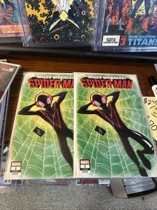 Miles Morales Spider-Man #1 2022 Chrissie Zullo/1000 vestido comercial con certificado de autenticidad lote de 2 - Imagen 1 de 3