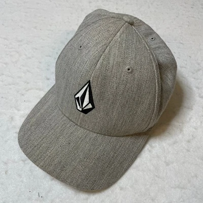 Volcom Flexfit Baseball Cap Mens Gray Logo Embroidered Adjustable Hat - Image 1 of 4
