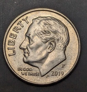 2019-P Die Chipped Roosevelt Dime - Picture 1 of 13