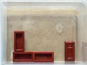 LEGO Parts - Dark Red Minifigure, Utensil Ingot 1 x 2 - No 99563 - QTY 5 - Picture 1 of 1