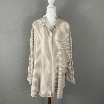NUEVA Blusa Torrid $59 Top Talla 2X 18-20 Manga Larga Botón Frontal Beige Rayas Foto 1 de 4