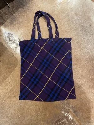 Bolso de mano Burberry de gran tamaño — extremadamente raro Foto 1 de 3