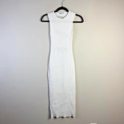 Zara 连衣裙女式中号白色罗纹针织迷笛紧身镂空背部无袖 — 第 1/4 张图片