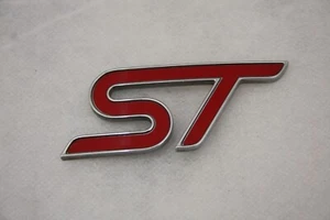 GENUINE FORD FIESTA ST FRONT BUMPER GRILL EMBLEM BADGE CM51-42528-BA - Picture 1 of 3