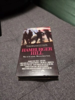Hamburger Hill (VHS 1987) Anthony Barrile, Michael Boatman, Don Cheadle Foto 1 de 3