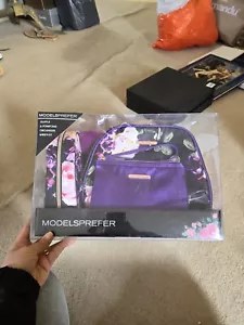 Cosmetic Case Set MODELS PREFER NEW Sealed Box - Picture 1 of 2