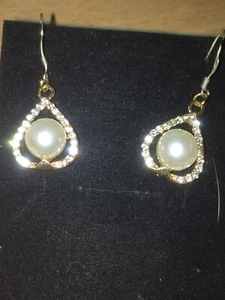 925 Sterling Silver Gold Plated/Tone Heart Pearl and Simulated Diamonds Earrings - Picture 1 of 4