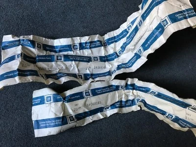 Juego de molduras para cejas Chevrolet Nova+ss 1976 guardabarros delantero hdlp 368185+368186 nuevo de lote Foto 1 de 4