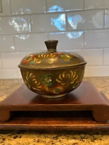 Vintage (early 1900) Chinese cloisonne covered box - Picture 1 of 9