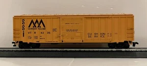 HO Athearn Vermont Railway Box  Car VTR #4235 Assembled - Picture 1 of 6