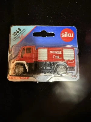 Siku 1068 Mercedes Unimog Rosenbauer Fire Engine - Feuerwehr 1/87 HO Die-cast - Image 1 of 4
