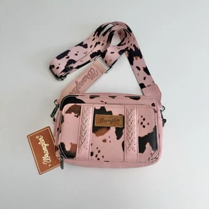 Cartera Bandolera Wrangler Estampado Vaca con Compartimento Billetera - Rosa - Imagen 1 de 6
