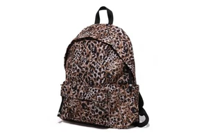 MOCHILA A BATHING APE PATRÓN LEOPARDO SALVAJE COLOR BEIGE talla A4 [1L80-189-004] - Imagen 1 de 5