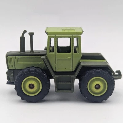 Matchbox Power Tractor MB-Trac 1600 Turbo 1990 escala 1:77 verde Mercedes Benz Foto 1 de 4