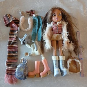 Vintage Bratz Wintertime Wonderland YASMIN 1st edition Doll MGA 2003 # 11 - Picture 1 of 2