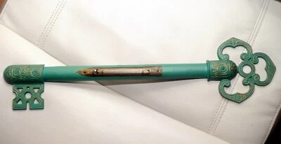 Joli Thermomètre ancien en forme de clé, bel objet - Photo 1/4