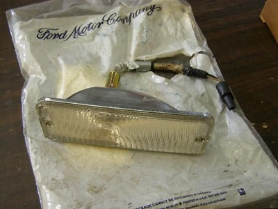 Новый из старых запасов оригинальный стояночный фонарь для грузовика Ford 1973 - 1978 F100 1974 1975 1976 1977 пикап F250 - Изображение 1 из 4