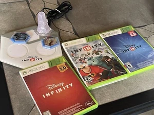 Xbox 360 Disney Infinity Game Bundle - Picture 1 of 13