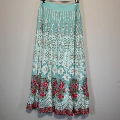 Maxi falda mediana bordada con superposición floral Soft Surroundings 'Analisa' para mujer Foto 1 de 4