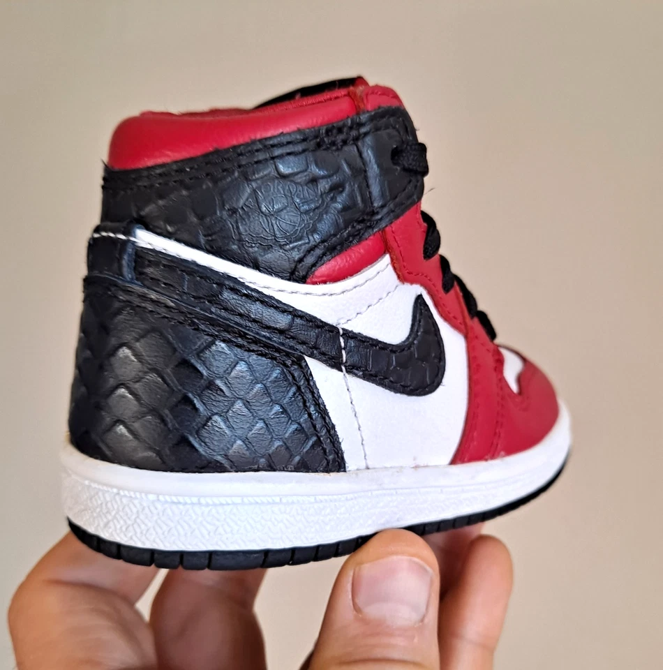 Nike Air Jordan 1 High OG Baby Toddler Sz 5c SATIN SNAKE CHICAGO black red white - Image 1 of 4