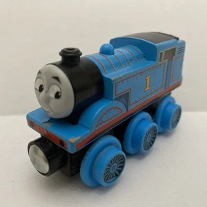 Mattel HBJ85 Thomas the Tank Engine Holzeisenbahn Serie Thomas - Bild 1 von 17