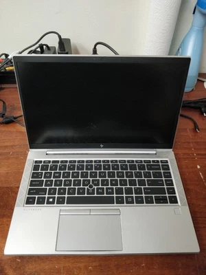 HP EliteBook 845 G8 AMD Ryzen 7 PRO 5850U@1,90 GHz 8 GB RAM SIN PIEZAS DE UNIDAD 8265 Foto 1 de 4