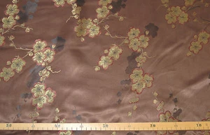 Raso (€10/m²) 0,3 m fiori tessuti viticci su marrone 1,5 m di larghezza - Foto 1 di 2
