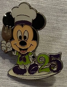 Tokyo Disney Resort Game Prize Pin TDR 25th Cook Chef Mickey - Picture 1 of 3