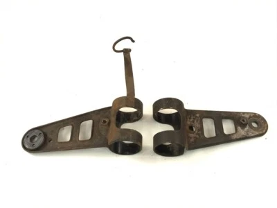 83 Yamaha XT250 XT 250 OEM Luz Cabezal Horquilla Soporte Orejas 6-D Foto 1 de 4