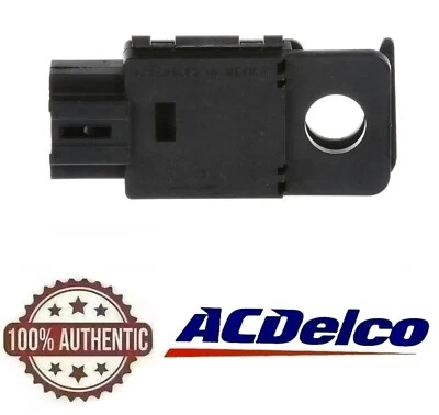 Interruptor de lámpara de luz de freno AC Delco D1539J ajuste directo para Chevy GMC Cadillac nuevo Foto 1 de 2