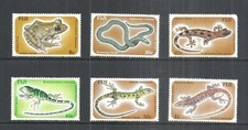 MINT 1986 FIJI REPTILES AND AMPHIBIANS  STAMP SET OF 6