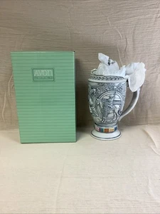 Avon Lidded Stein 1992 Winner's Circle Ceramarte Exclusive For Avon Mint - Picture 1 of 3