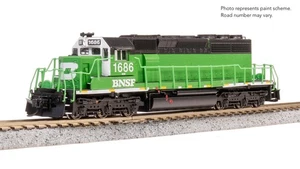 Broadway Limited  9483 N BNSF EMD SD40-2 Diesel Locomotive 1686 (Analog DC) - Picture 1 of 2