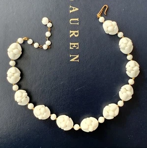 Vintage Milk White Glass Large Interlocking Puzzle Bead Necklace 15” Czech? - Picture 1 of 7