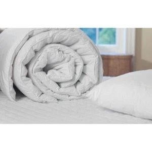 Mitre Essentials Hollo Duvet 12 Tog Hollowfibre Filling Polycotton - Picture 1 of 11